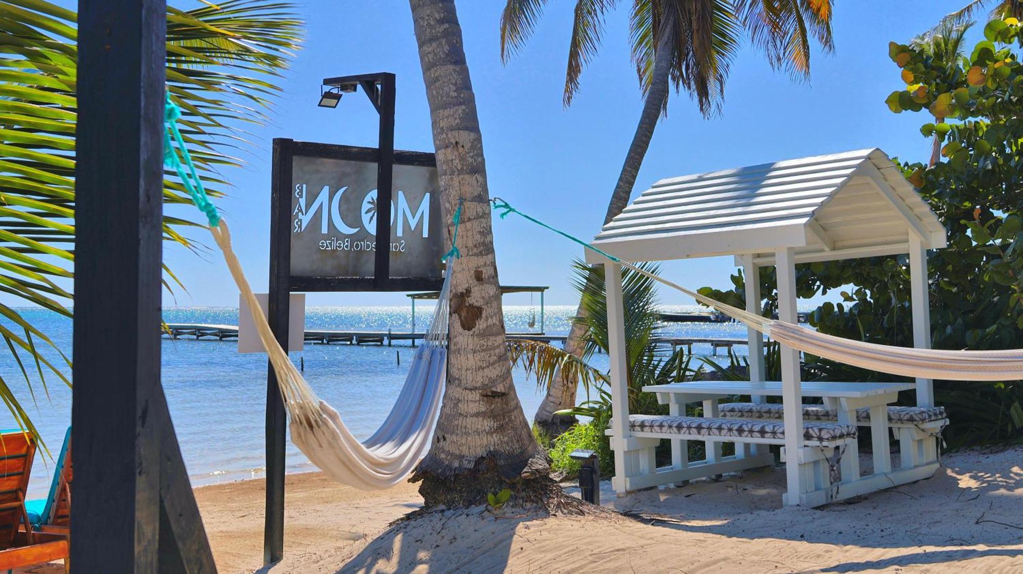 Mangata Villas Adults Only San Pedro  Ngoại thất bức ảnh