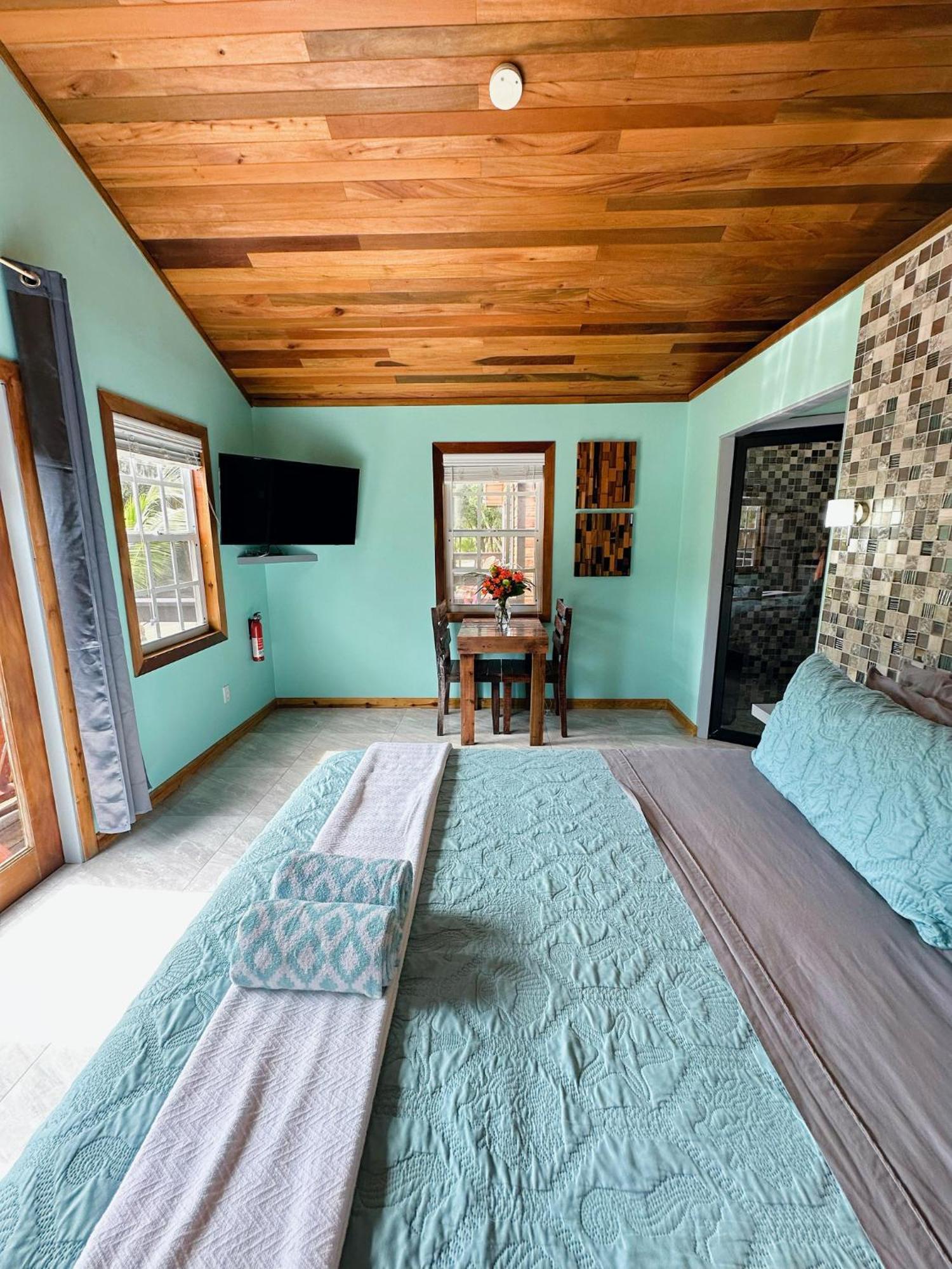 Mangata Villas Adults Only San Pedro  Ngoại thất bức ảnh
